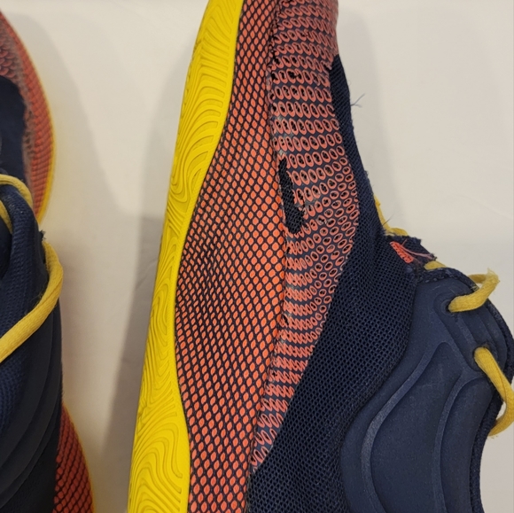 Under armour men sneakers size 10 - Picture 8 of 11